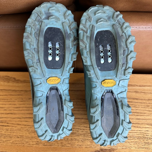 Pearl Izumi X-Alp Elevate Mountain Biking Shoes - Picture 2 of 4